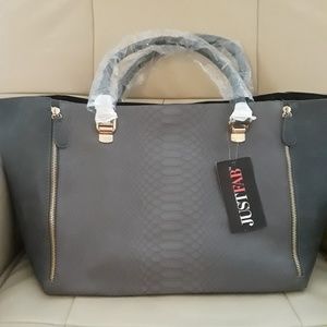 JustFab Grey Alligator Handbag (New w/ tag)